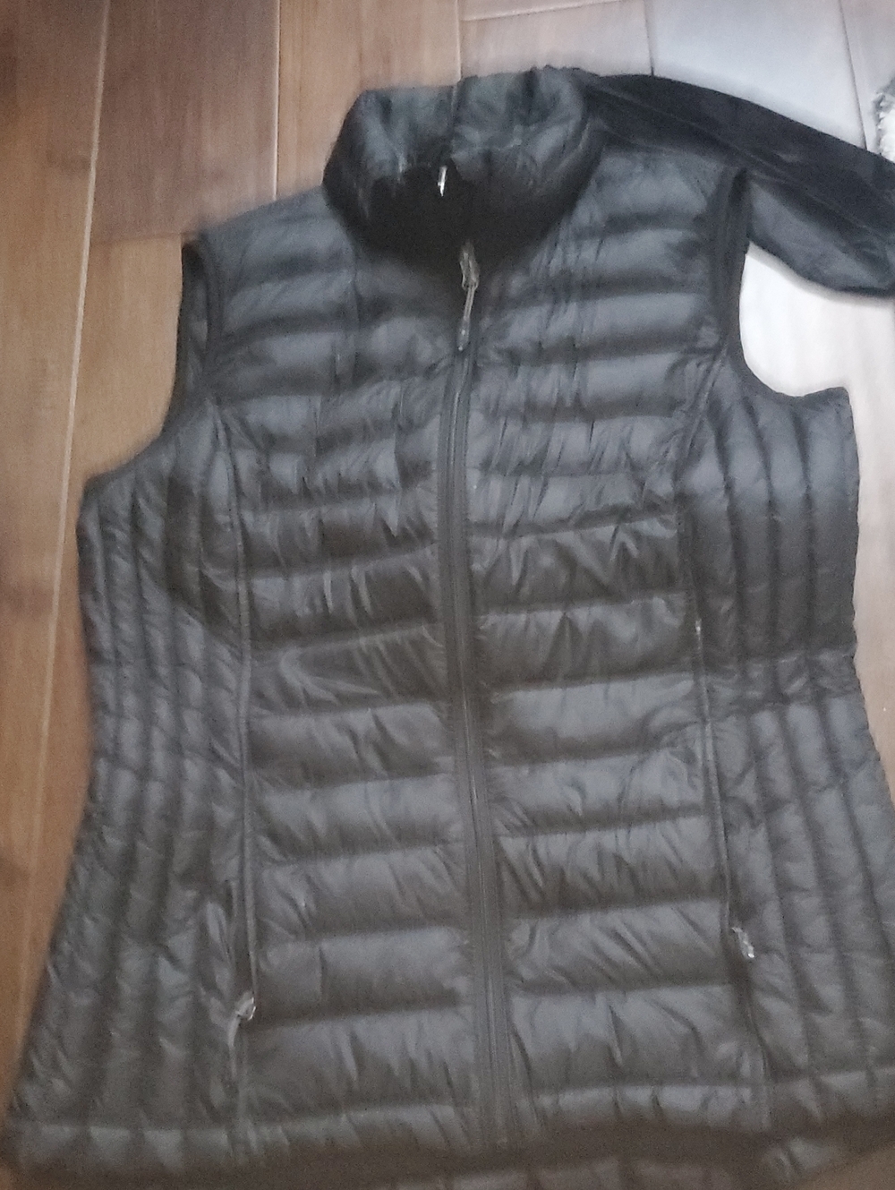 32 Degrees Black Quilted Women's Puffer Vest Size Xs Very Lughtweight